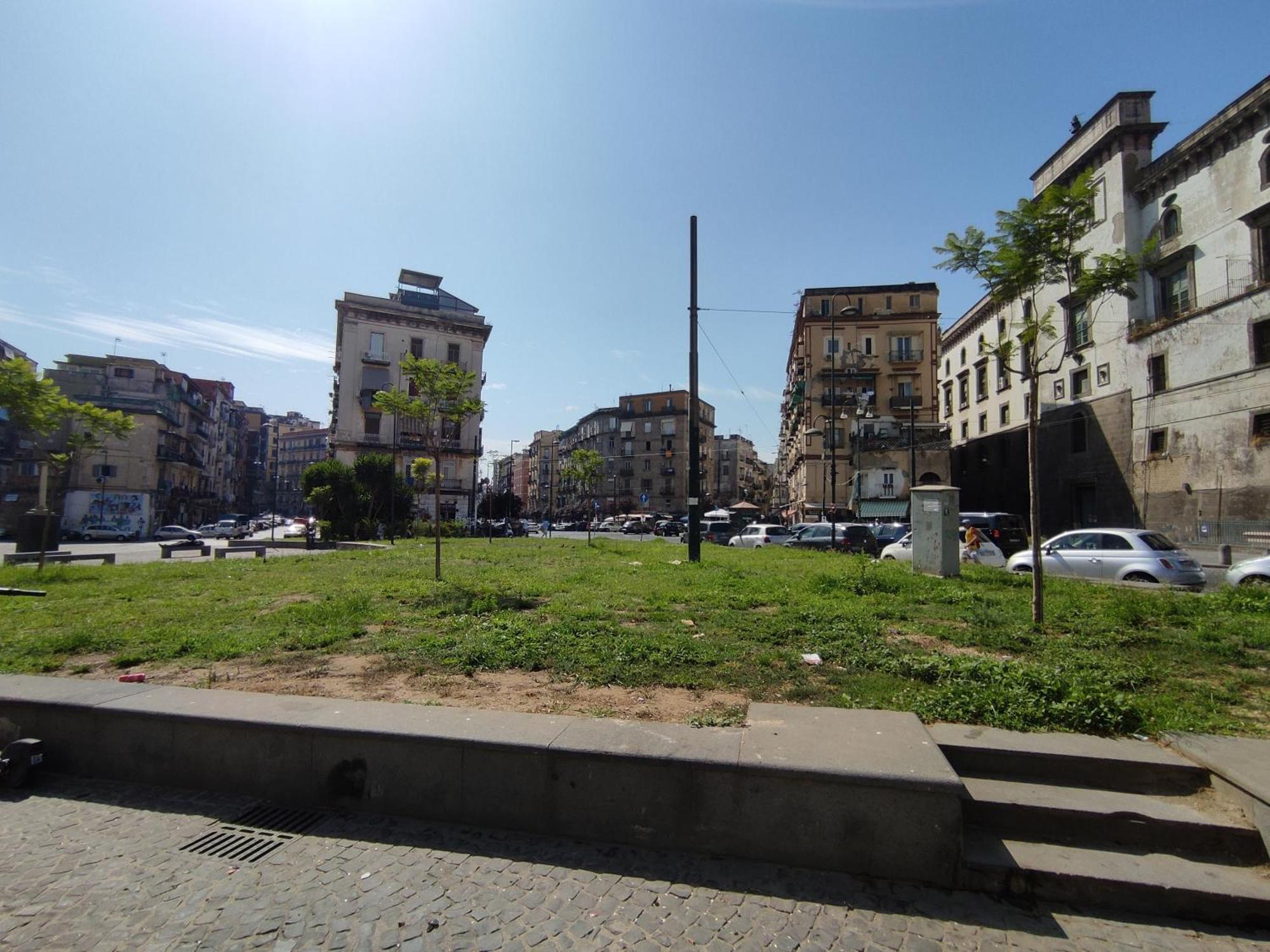דירות נאפולי Na' Stanza In Piazza מראה חיצוני תמונה