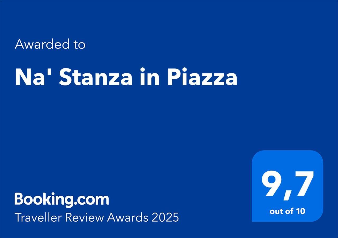 דירות נאפולי Na' Stanza In Piazza מראה חיצוני תמונה